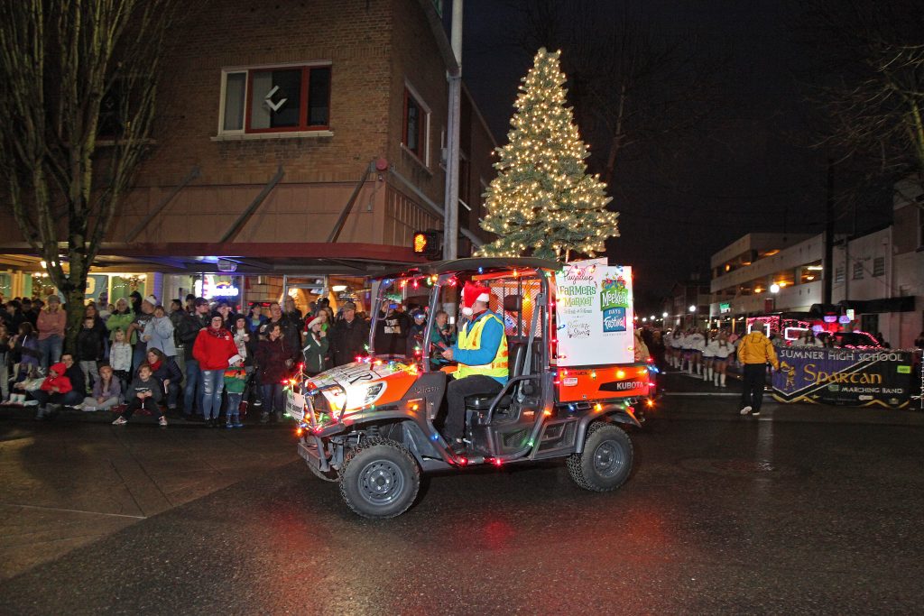 Lighted Santa Parade Puyallup Main Street Association